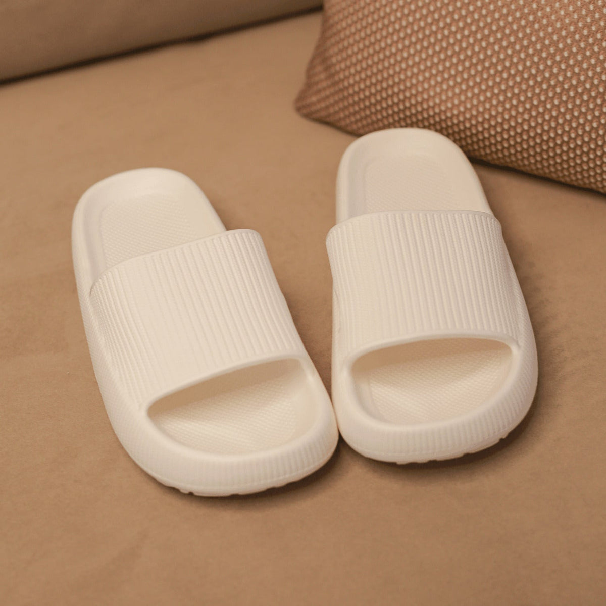 Cloud Slides - Everyday Cushion Comfort
